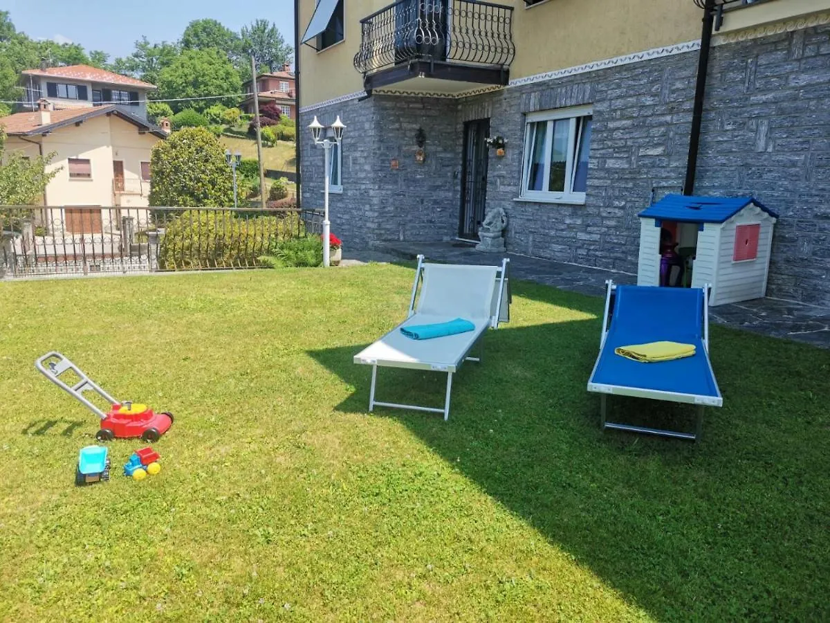 Bnbook Apartment La Motte Luino 0*,